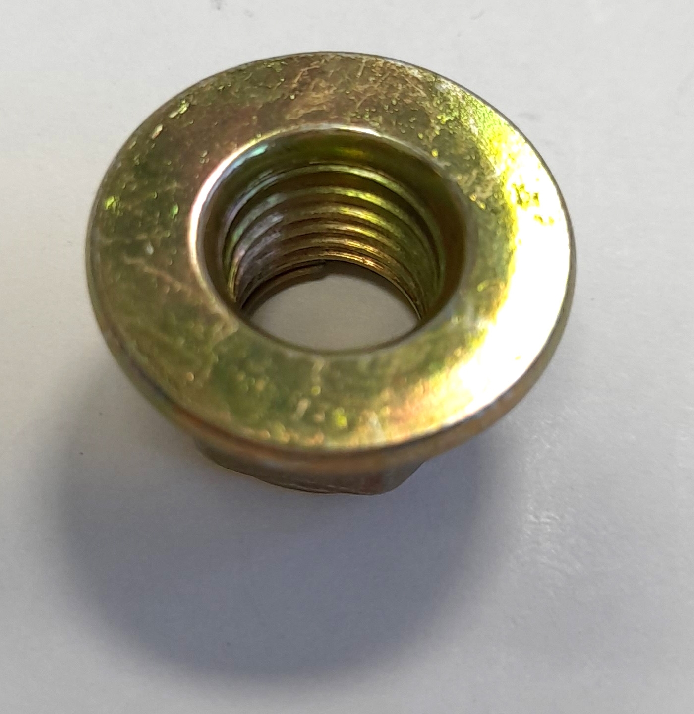 10x Variomatik Mutter Riemenscheibe M10x1.25 SW15 Bundmutter für Aprilia Piaggio Vespa Gilera