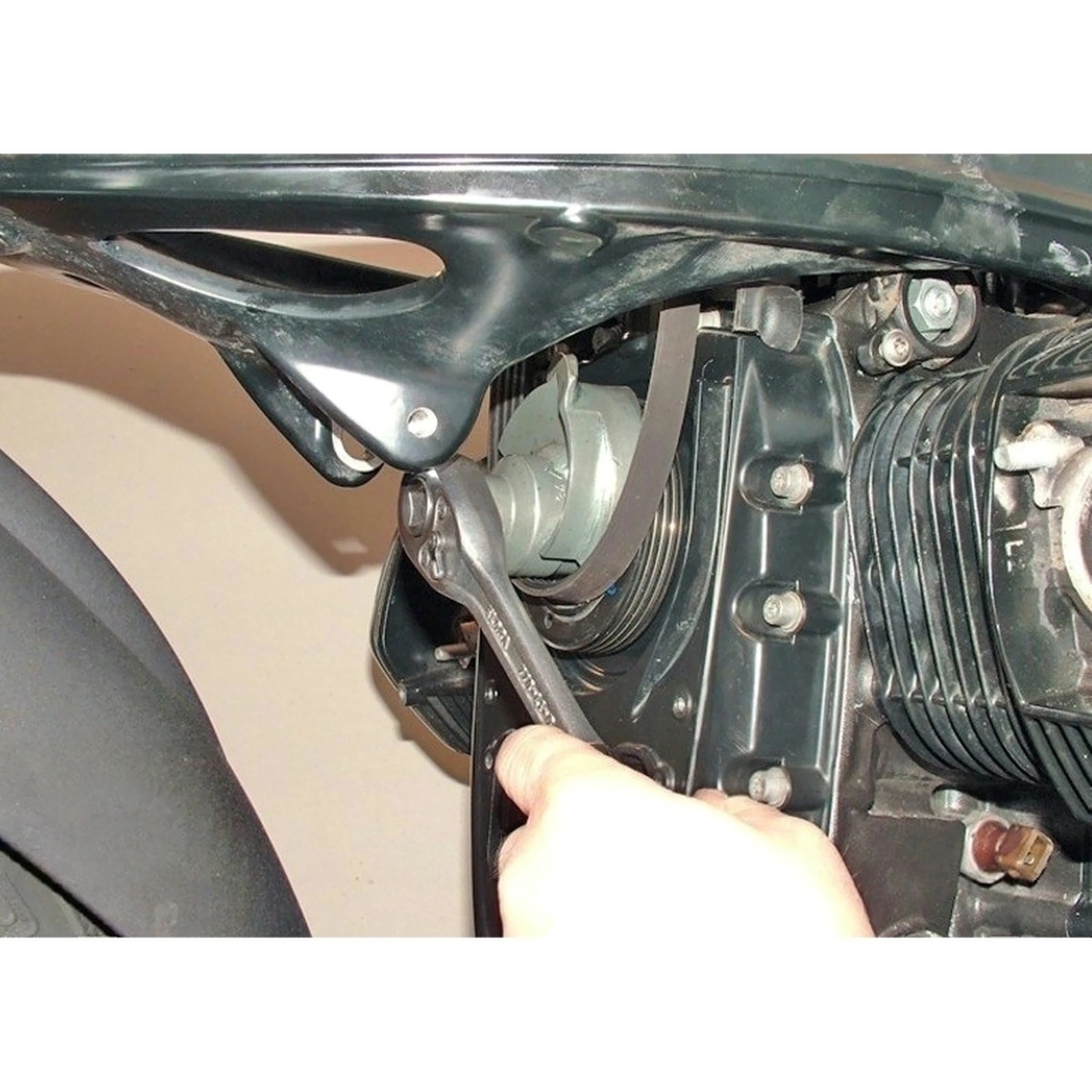 Aufziehwerkzeug für Keilriemen A95-401702