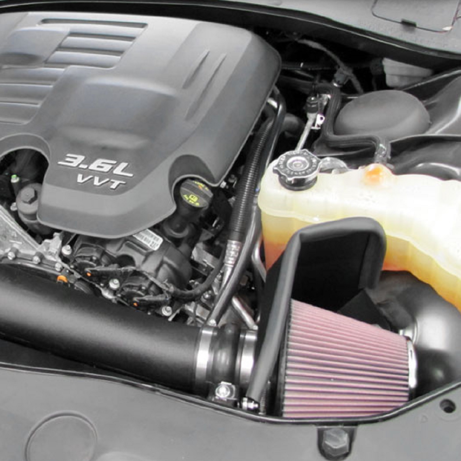 K&N Performancekit für Chrysler 300 Dodge Challenger Charger 2011-2023